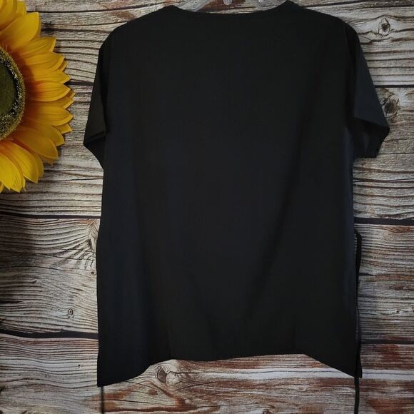 " New York Laundry " Woman's Medics scrub top Size: medium black/white NWT - Picture 3 of 7